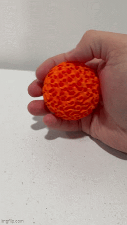 Gyroid Sphere -TPU