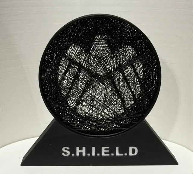 SHIELD STRING-ART / MARVELS SHIELD