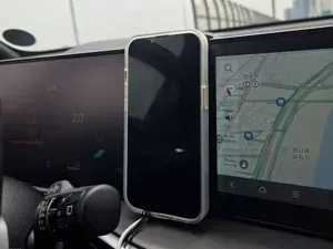 Sorento MQ4 Phone Holder
