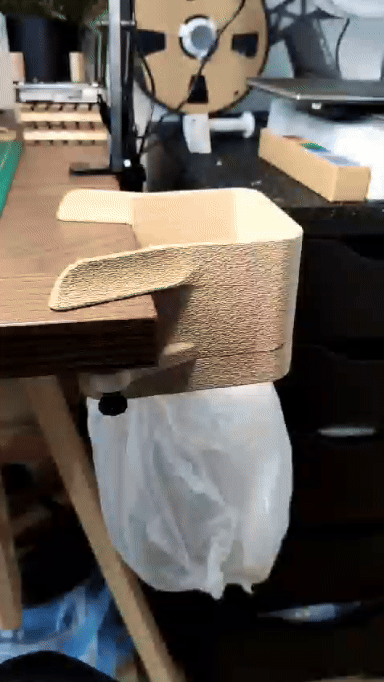 Desk trash bin V2