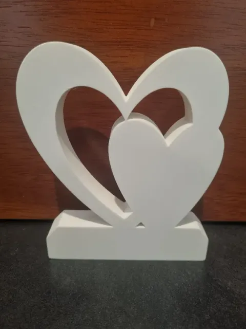 Heart Sculpture Stand – Romantic Decor — Image 2 of 2