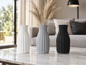 Modern fluted flower vase – prints in one piece