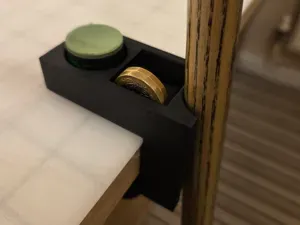 Single Cue Holder with Taom Chalk Slot