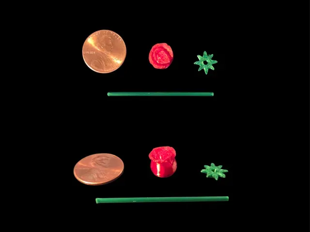 Build a Bouquet – A Wee Rose | Tiny Flower w/ Stem — Image 2 of 5