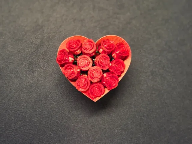 Build a Bouquet – A Wee Rose | Tiny Flower w/ Stem — Image 4 of 5