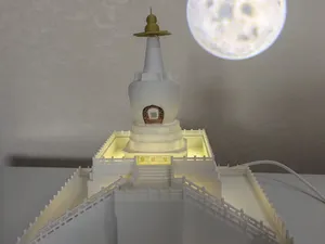 扬州瘦西湖白塔（拓竹灯）