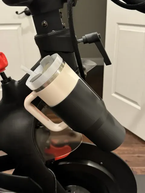 Peloton Bike 40 oz Stanley Quencher Cup Holder — Фото 6 из 11