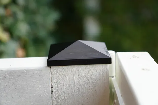 Post Cap — Image 2 of 4