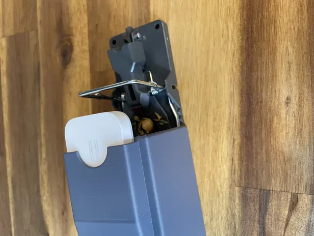 Smart mouse trap cover — Фото 2 из 4