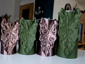 Alocasia Pseudo Sanderiana self watering pot