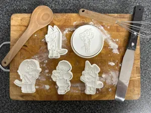 Bluey's Friends Set Of 5 Cookie Cutters & Stamps