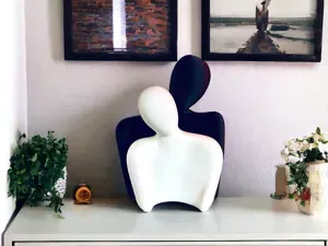 Lovers - Modern Decorative Sculpture