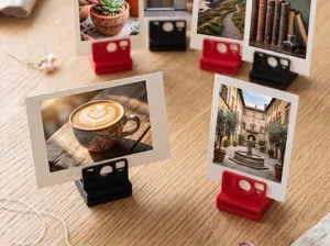 Polaroid Photo Desk Holder