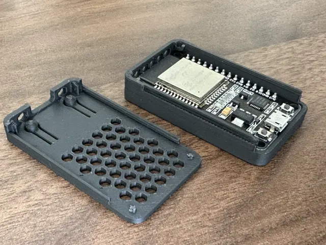 ESP32-WROOM Case