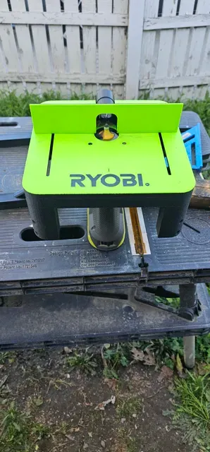 RYOBI MINI ROUTER TABLE — Image 6 of 12