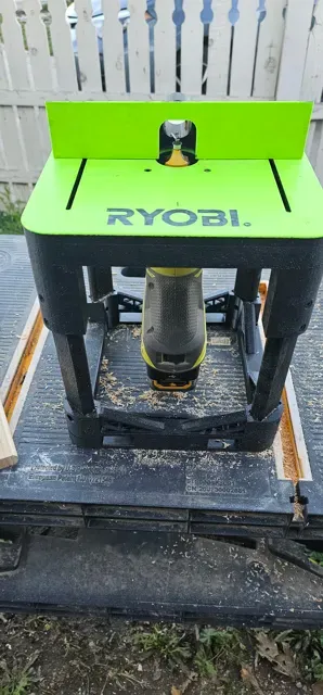 RYOBI MINI ROUTER TABLE — Image 11 of 12