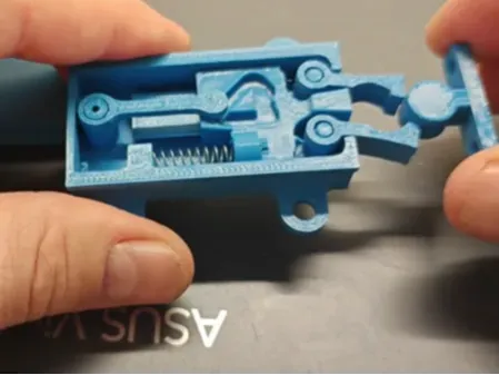 push push latches