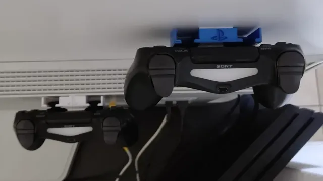PS4/PS5 contoller wall mount — Фото 4 из 4