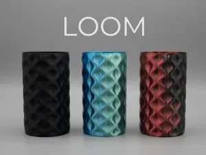 LOOM – The Rhythmic Wave Vase