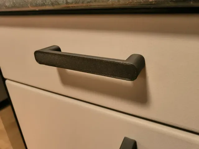 Simple Drawer or Cabinet Handle — Фото 2 из 3