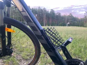 Ultra-Light Bicycle Bottle Cage