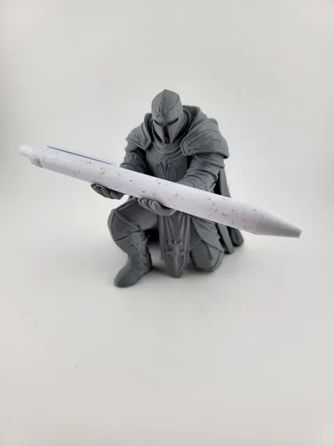 Medieval Knight Pen Holder Desk Organizer v2 — Фото 3 из 10