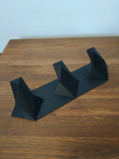 Triple Wall Hook – Minimalist Geometric Design — Фото 8 из 9