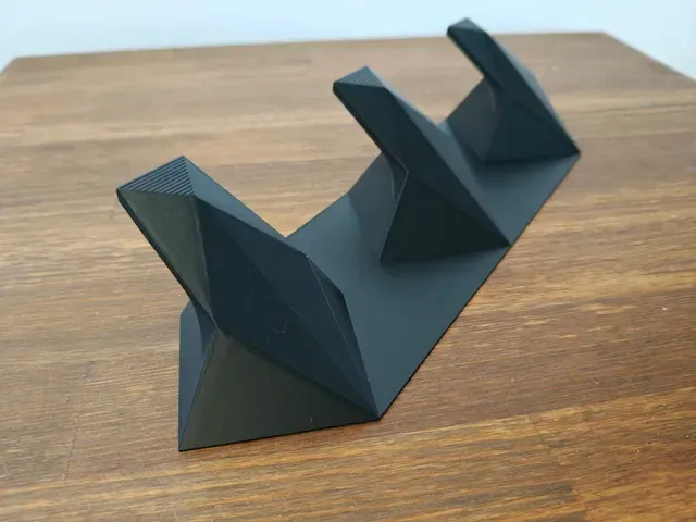 Triple Wall Hook – Minimalist Geometric Design — Фото 5 из 9