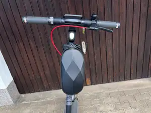 Segway-Ninebot E3 Pro D - Taschenhalter