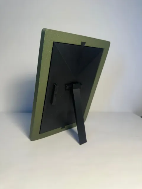 Minimalist 6x4 Photo Frame – NO PARTS NEEDED — Фото 2 из 6