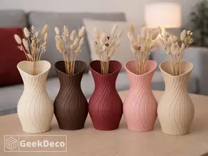 Love Curve Vase | Heart Shaped Valentine Edition