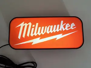Milwaukee lightbox