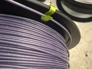 Filament spool clip card