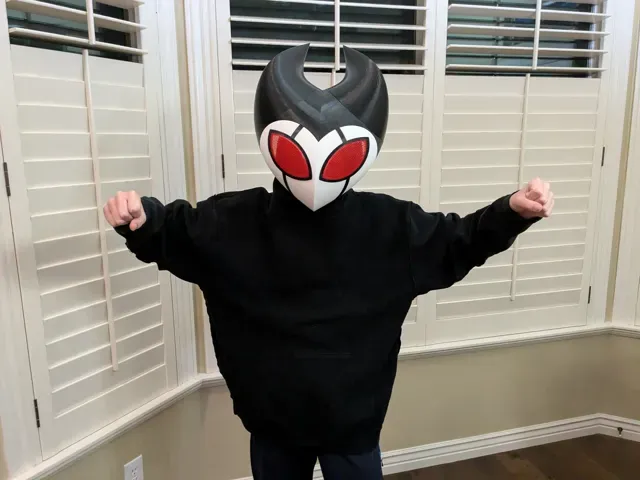 The Grimm Mask - Hollow Knight adult & child size — Image 5 of 8