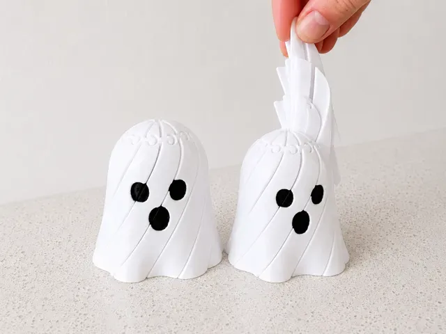 Twisty Ghost Fidget Toy | Halloween Flexi Ghost