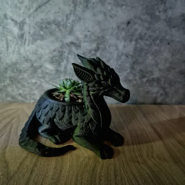 Dragon Planter Pot — Image 11 of 11
