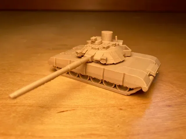 Russian T-80UK MBT 1:100 scale — Image 4 of 4