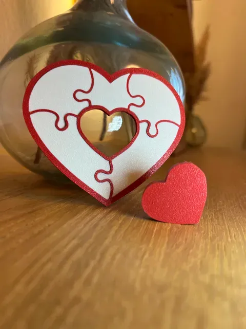 Herz-Puzzle – 7 Teile, 1 Liebe — Image 3 of 5