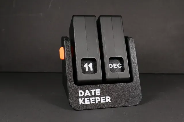 "Date Keeper" Perpetual Flip Calendar — Фото 2 из 5