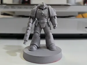 miniatura space marine