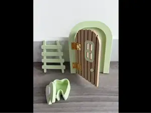 Puerta Ratoncito Pérez con cajita de dientes
