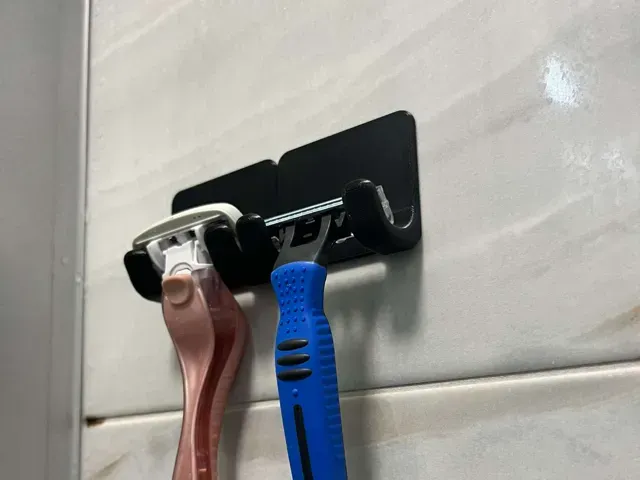 Razor Holder