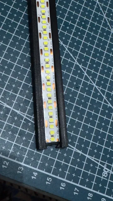 Supporto modulare per strisce LED 10mm — Фото 7 из 12