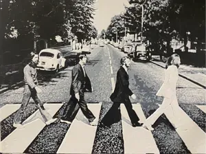 ABBEY ROAD -The Beatles Album Cover Art (2 Colors)