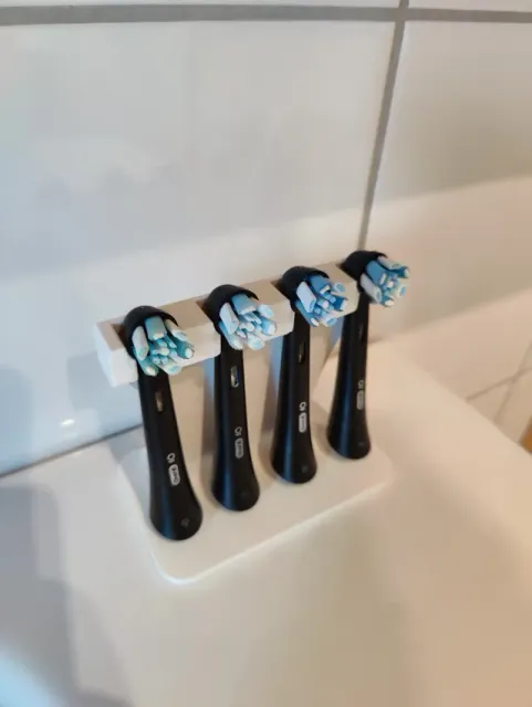 Oral-B iO toothbrush head / brush head holder — Фото 3 из 11
