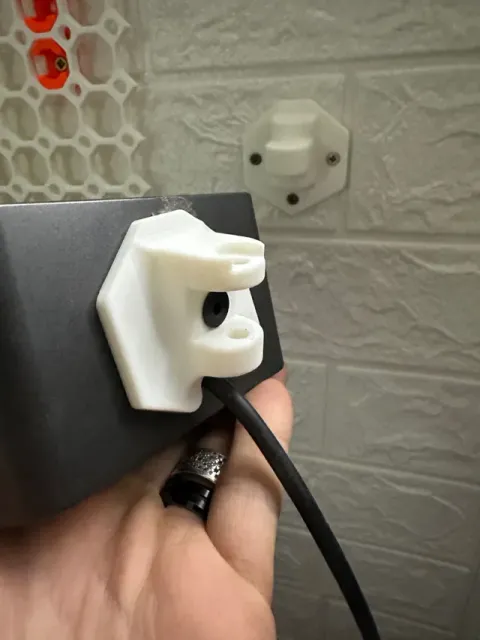 Bose Companion 5 Speakers Wall mount — Image 4 of 5