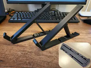 Compact laptop stand