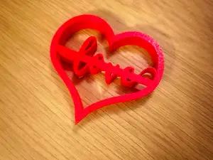 Tagliapasta taglia biscotti cuore con scritta love