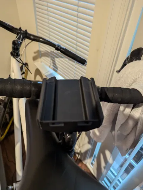Bike Phone Mount - Pixel 7, Dbrand Grip Case — Фото 2 из 2