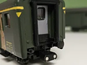 Ultra-Short Magnetic Coupler for H0 Scale Cars